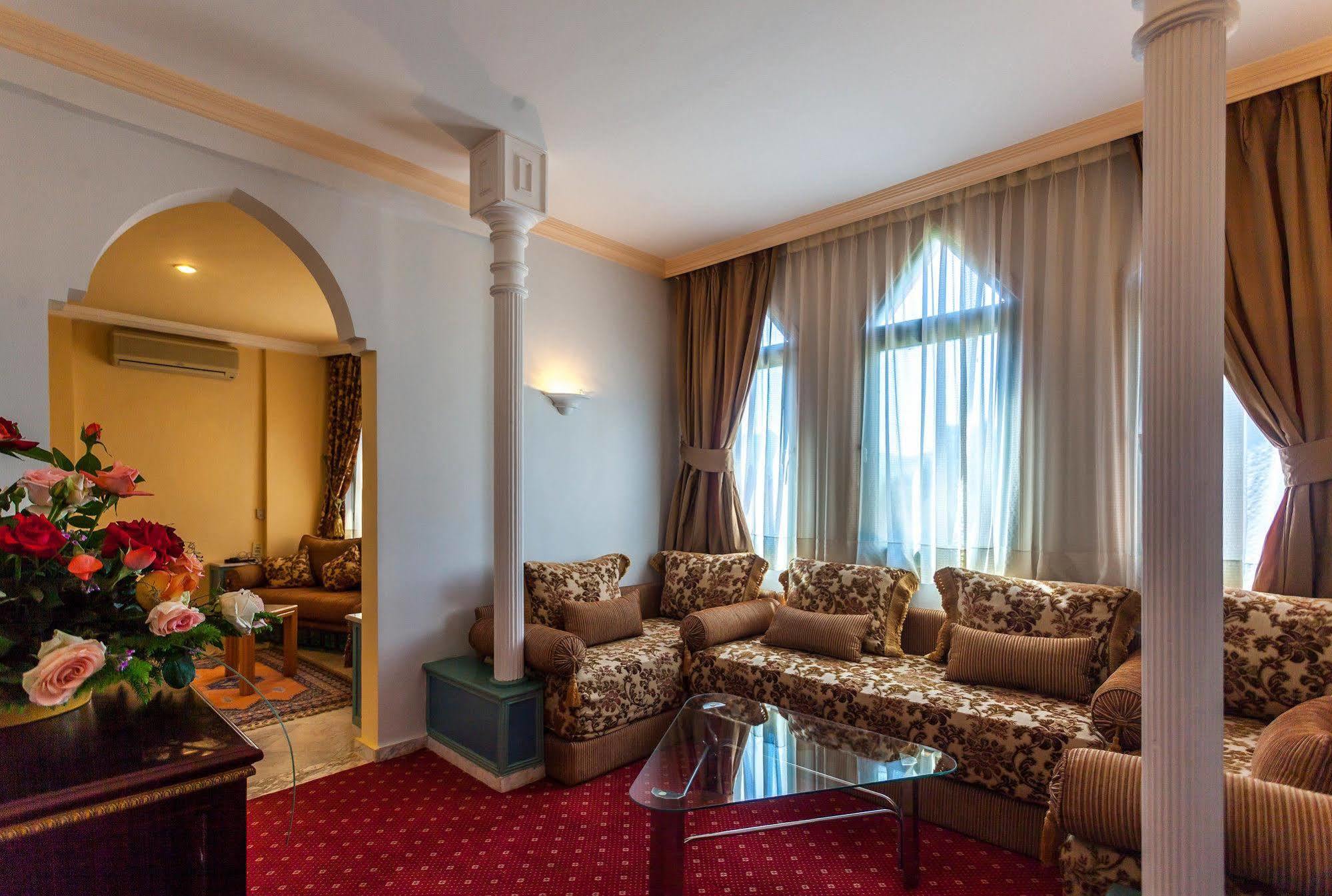 Chems Le Tazarkount Hotel Afourer Exterior foto